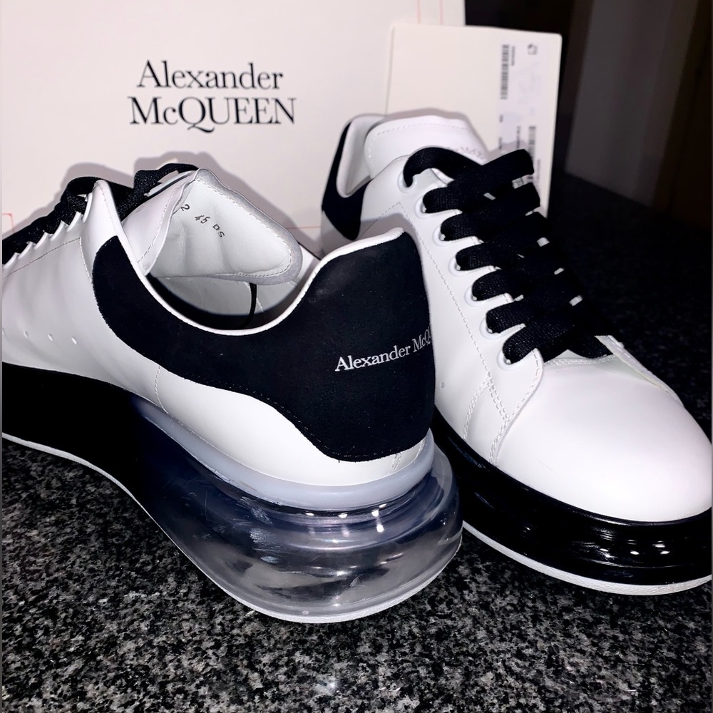 Alexander McQueen LARRY Sneakers White| Blk | Transparent